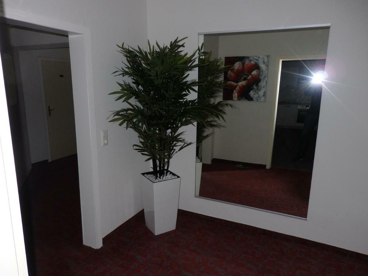 Hotel Zur Saale à Weißenfels Extérieur photo
