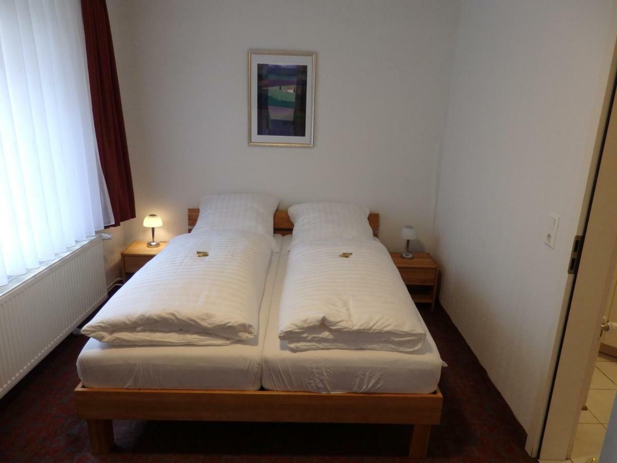 Hotel Zur Saale à Weißenfels Extérieur photo